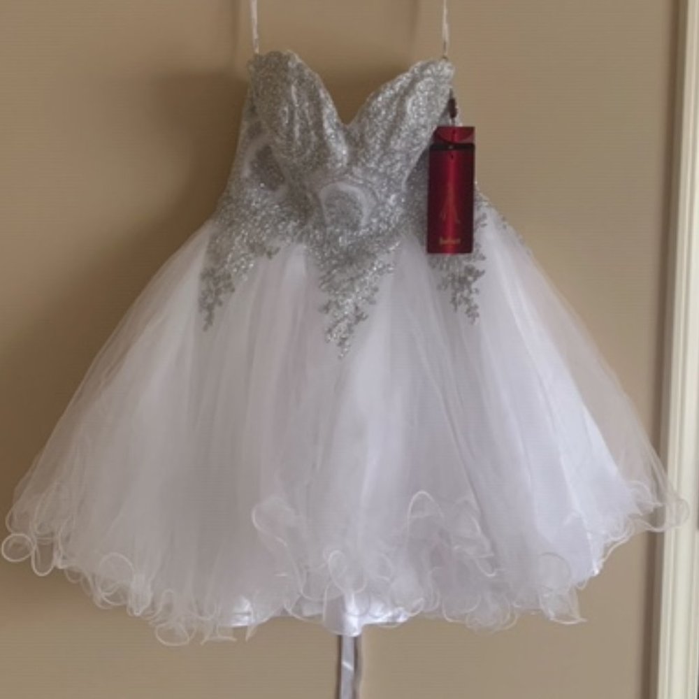 Juliet - white strapless short prom dress
